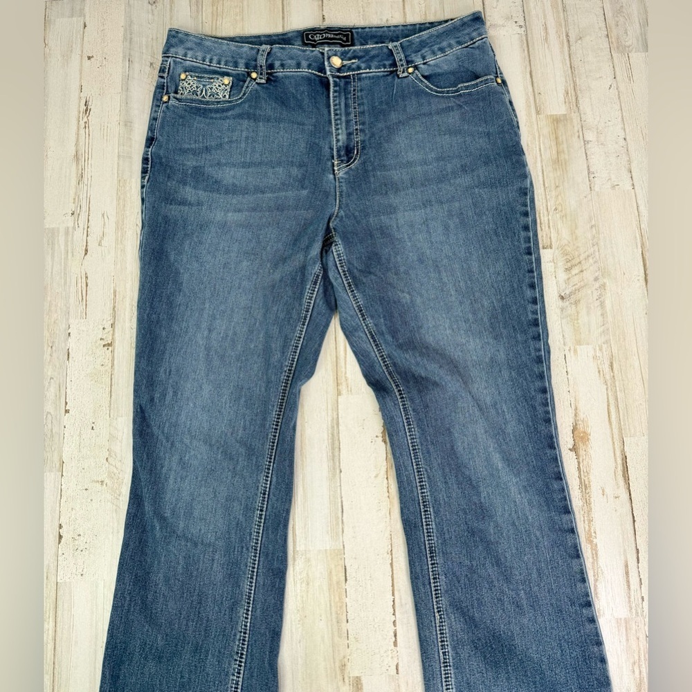 Cato Premium Jeans Women's 14 38x31 Blue Straight Leg Mid Rise - Picture 4 of 11